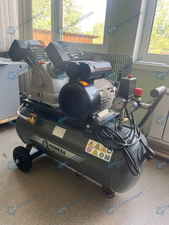 Поршневой компрессор Remeza СБ4/С-50.LB30A фото